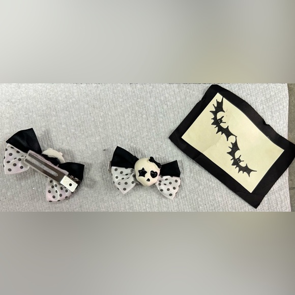 2 cute b /w child adult hair bows new punk goth emo - Picture 2 of 2